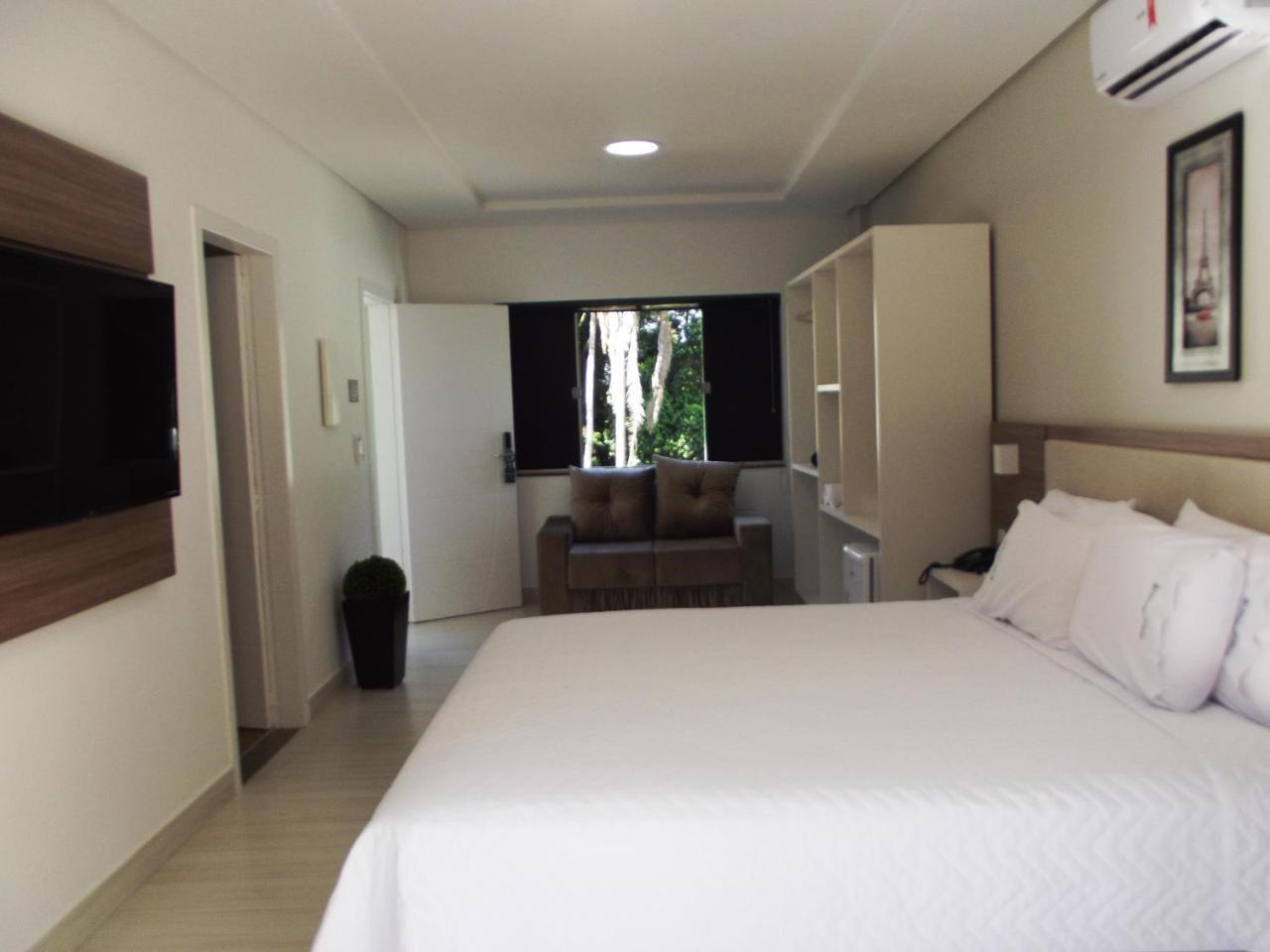 Hotel Green Park Ji-Paraná Buitenkant foto